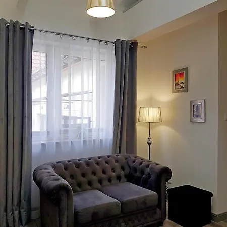 Apartment Old England *